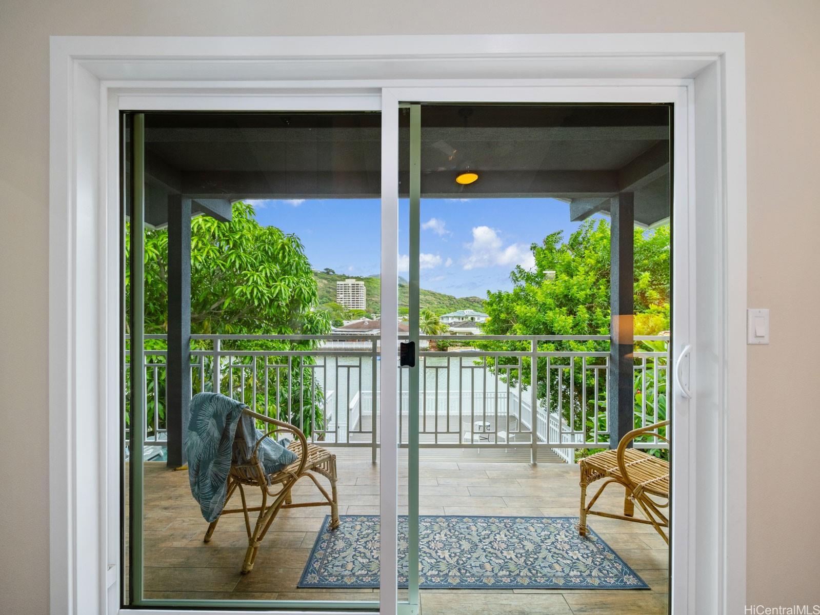 6601 Hawaii Kai Dr