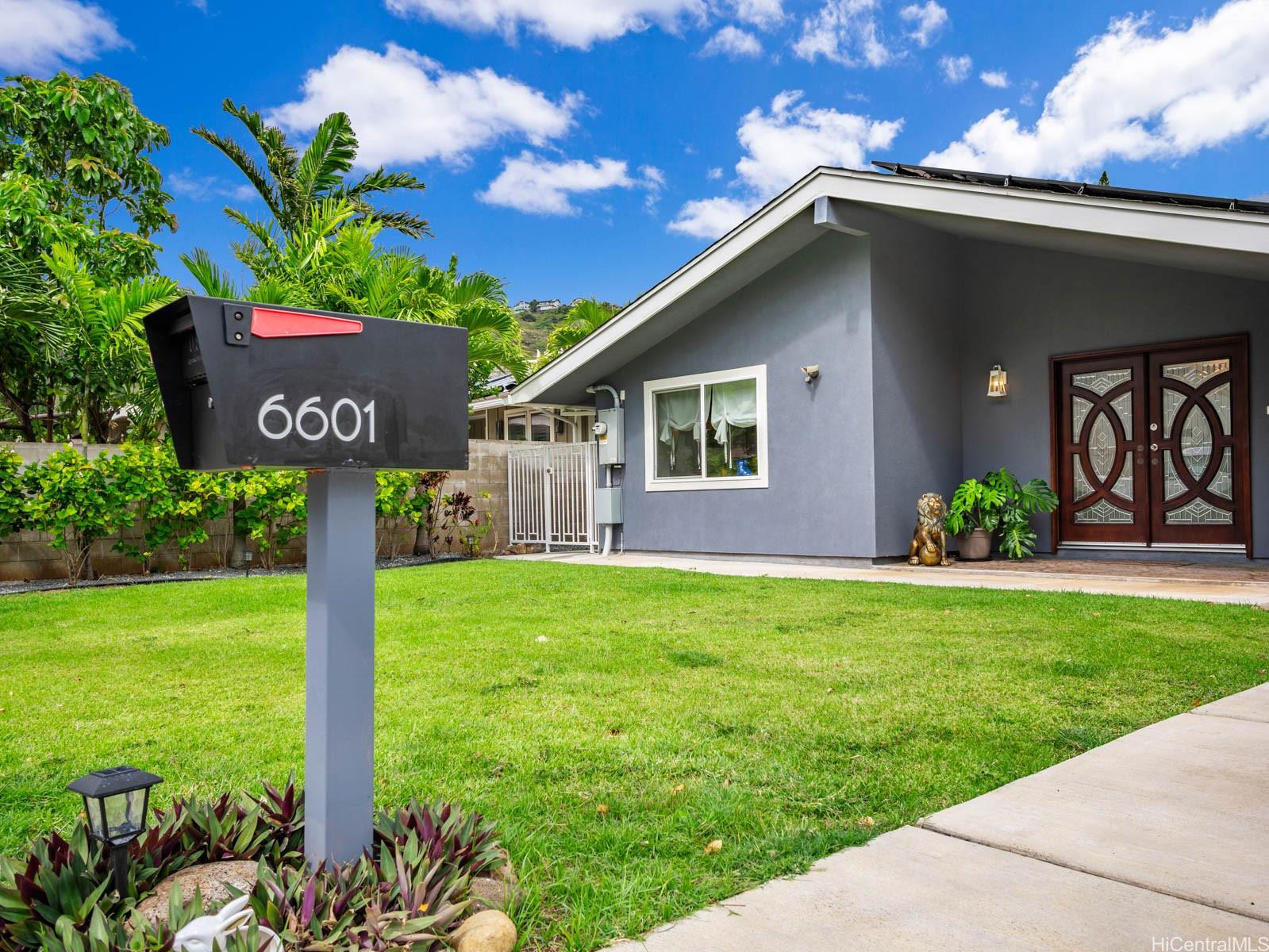 6601 Hawaii Kai Dr