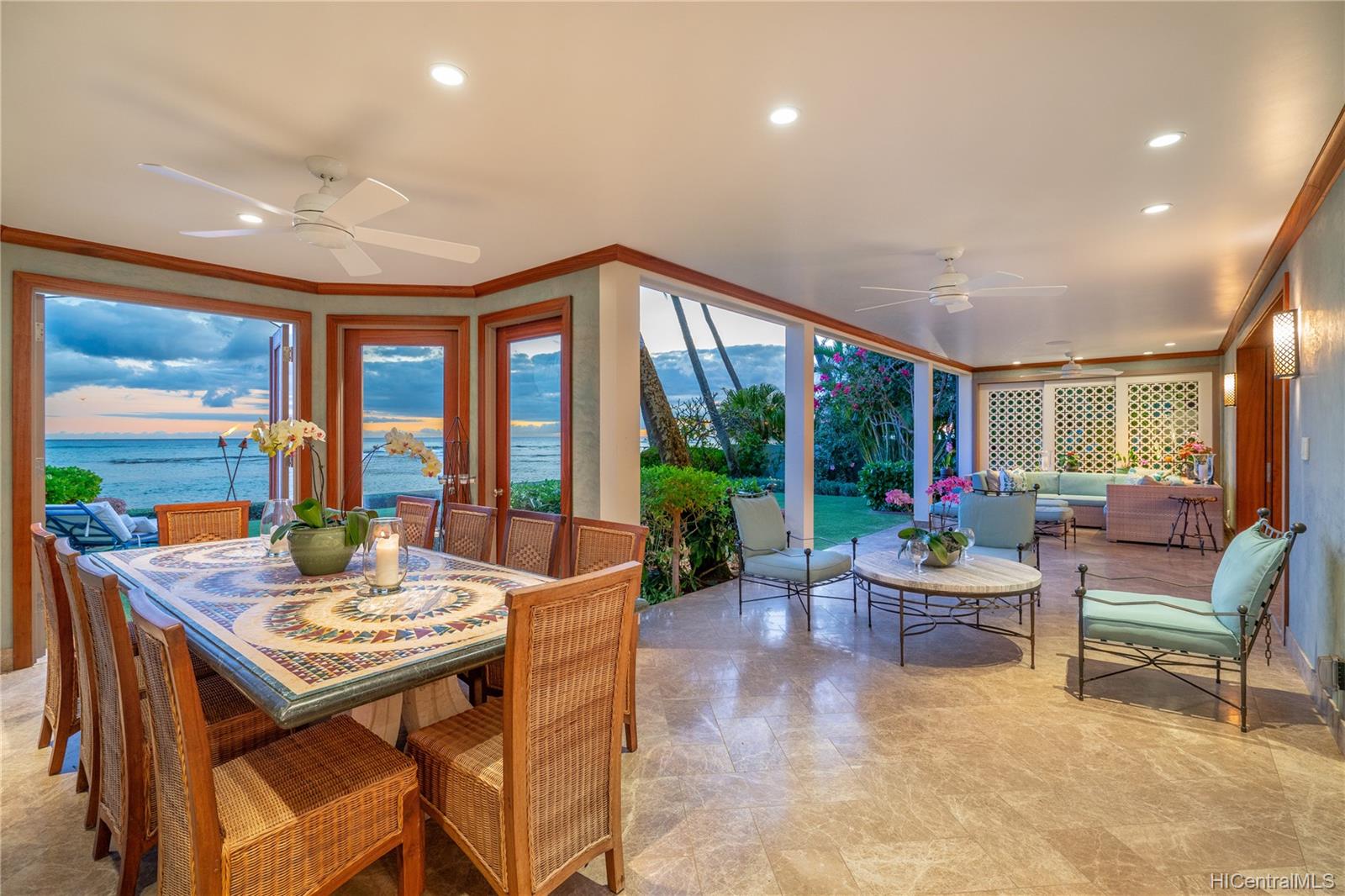 3229 Diamond Head Rd