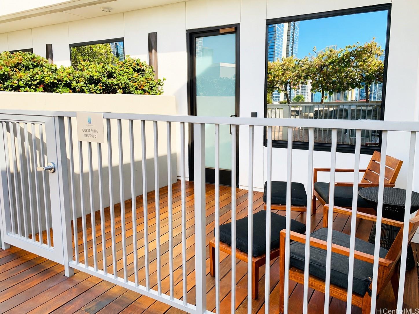 888 Kapiolani Blvd #3907