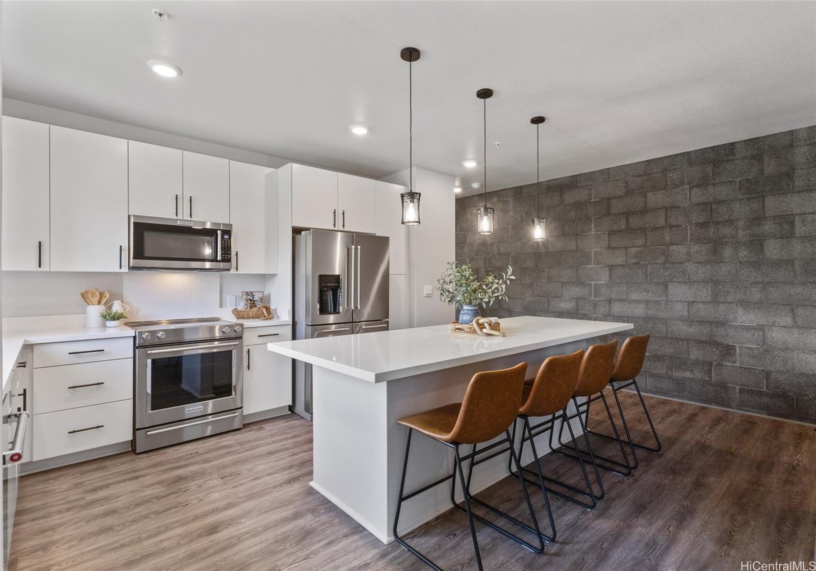 91-3641 Iwikuamoo St #5201