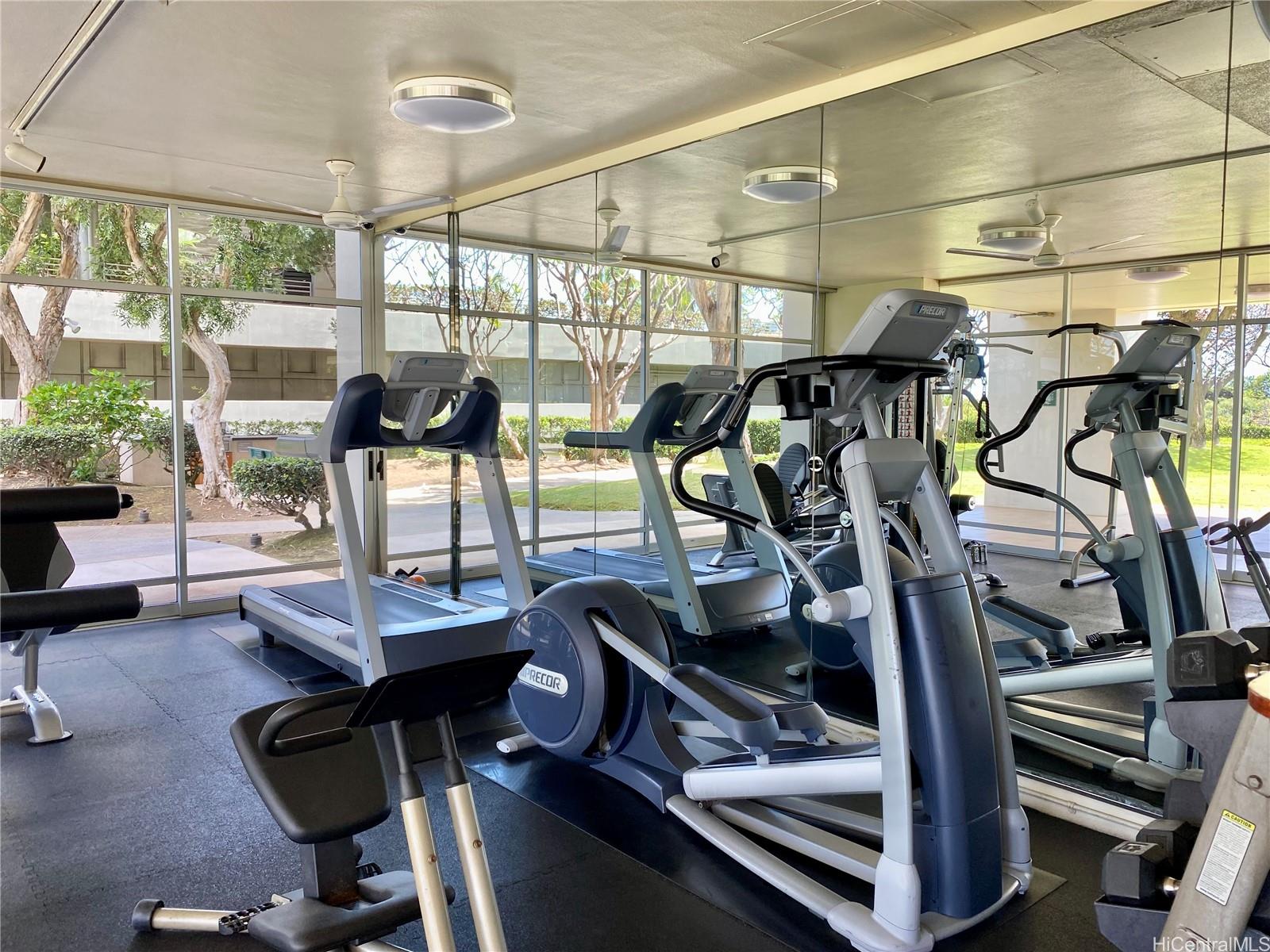 1350 Ala Moana Blvd 2604