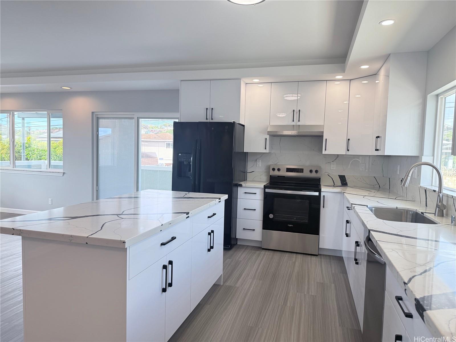 irasutoyazuki★ Yakuza Motorsports added a new photo. - Yakuza Motorsports