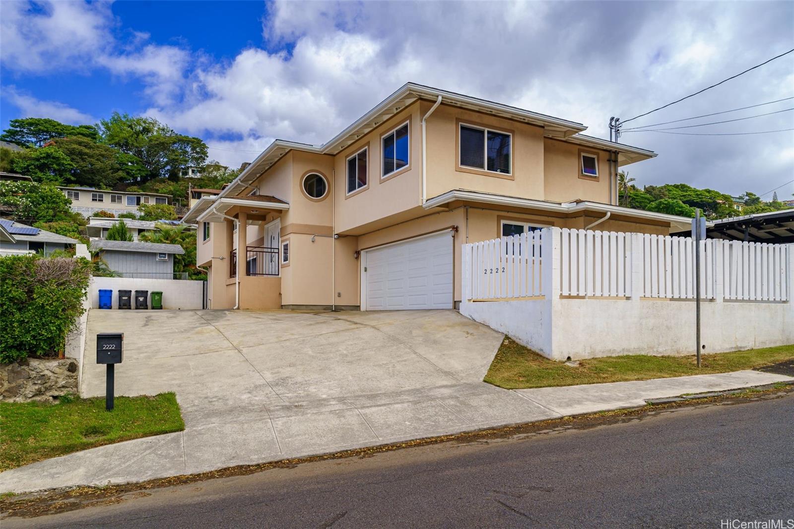 2222 Mahalo St
