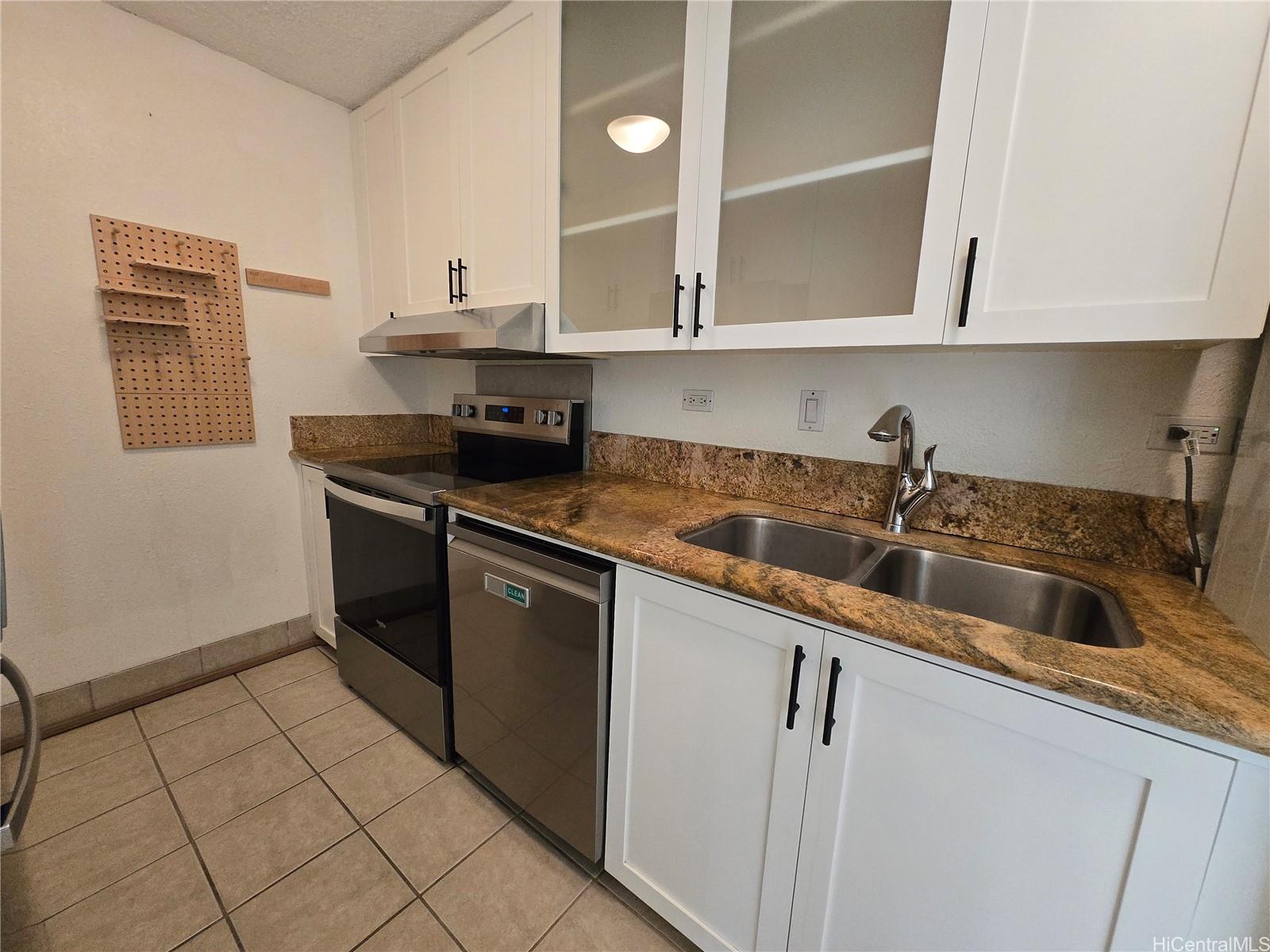 奥空 2465 Ala Wai Blvd #603