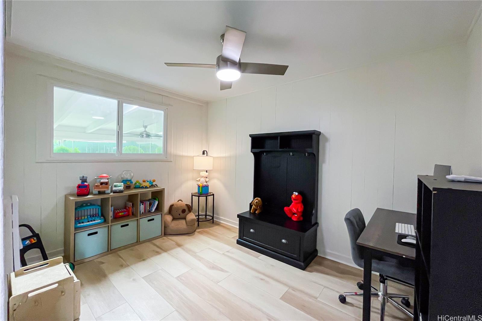 87-269 Mikana St
