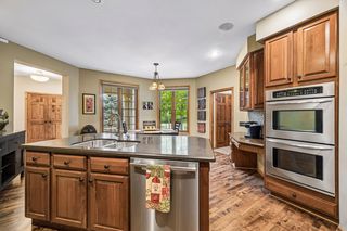 Built in Desk, Large Island with Seating