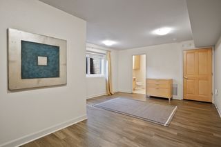 The Utility Room is conveniently located in this space behind the door to the right.