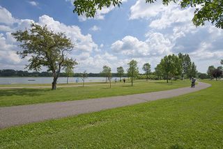 Enjoy life around Lake Phalen! 