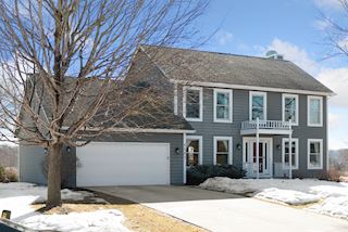 Welcome to 6287 Wessel Court in Eden Prairie