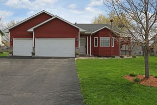 1500 4th St NE - Lovely home on quiet tree-lined street