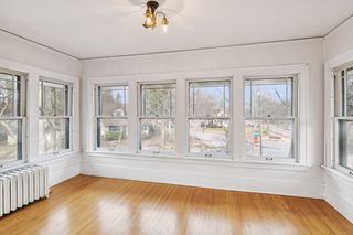 Upper sunroom