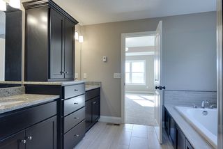 Owners bath