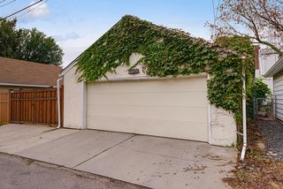 2-car Garage