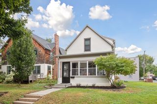 Single family features Stucco exterior. Front porch entry to home.
All the windows were updated through the MAC program.