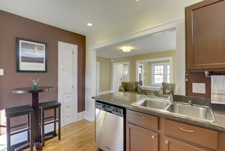 The beautiful Kitchen features Stainless Steel Appliances & Granite Countertops