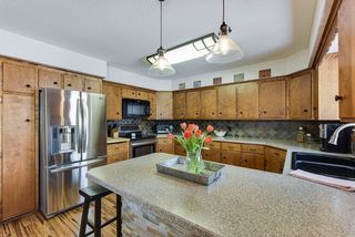 Stainless appliances, ample storage and countertop space