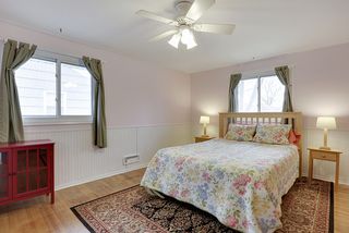 Lovely master bedroom...