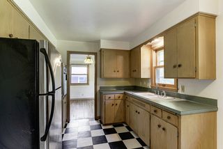 Lots of cabinets and counter space to help with ease of preparing meals...