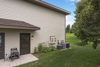 Welcome to 11189 Edgewood Cir N...