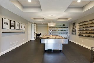 Family room - note architectural design of ceiling...