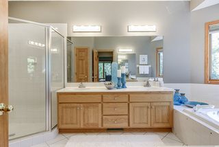 Luxurious private bath