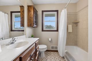 Full bath upper