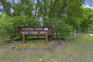 Nearby parks and picnic areas. 