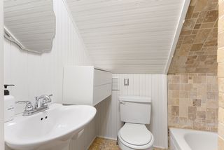 Upstairs bathroom