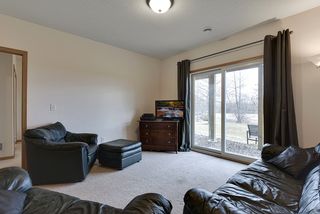 Convenience of guest bedroom off family room...