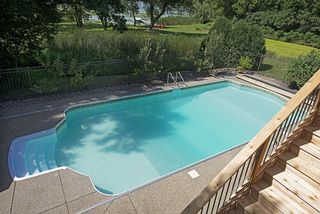 Relax and entertain around the pool which has a brand new cover!