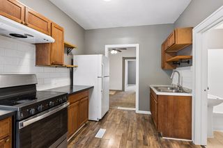 Lower unit most recently rented for $1400