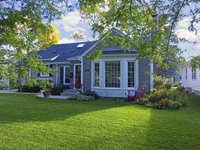 Photo provided by seller.