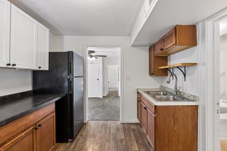 Nicely appointed, similar to lower unit