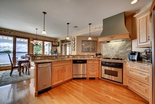 You'll never want to leave the sink - Bald Eagle lake in the background.