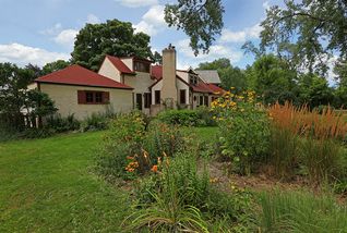 5024 Park Avenue - Spacious double lot with beautiful gardens