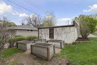 Raised bed gardens await your green thumb!