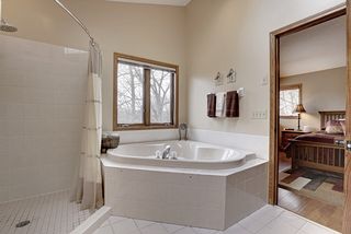 Private Whirlpool Master Bath!
