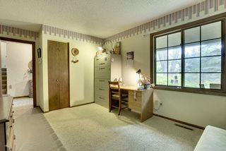 Another view of the den/office/mudroom between foyer and garage.
