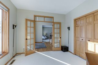 Open to front entry
