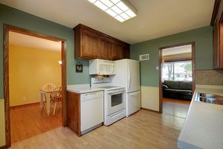 Formal dining just steps from the eat-in kitchen
