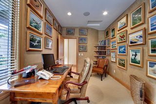 Quiet area - designed as a working office.