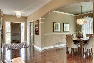 Front Entry & Dining
