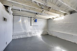 Lower level flex room could be used as Office, workout room,hobby room, non conforming bedroom 4