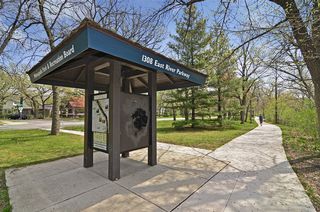 Enjoy the many walking and biking trails along the Mississippi River! 