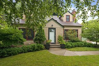 Welcome to 1054 View Lane in Mendota Heights! 