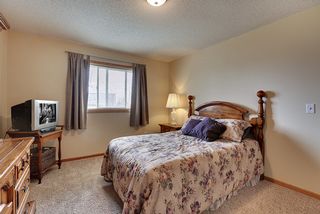 1500 4th St NE - Master bedroom suite with convenience of walk-thru bathroom