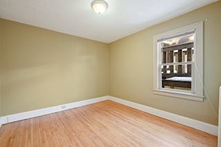 Lower unit bedroom 2