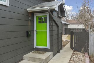Welcome home to 5428 Xerxes Ave S with fenced yard