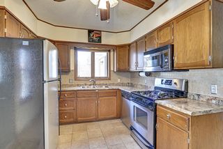 Easy rinse and load dishwasher placement. 